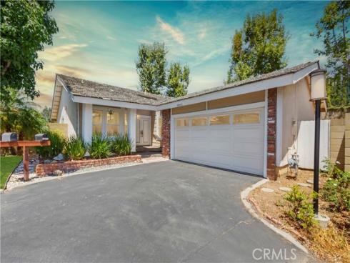 18842 Jane Circle