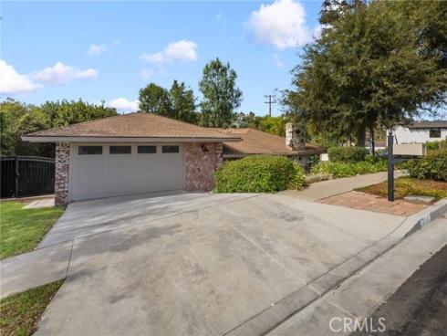 13081  Saint Thomas  , North Tustin, CA