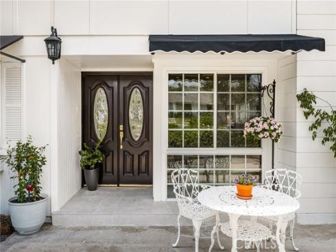 1132 Foothill Boulevard, North Tustin, CA
