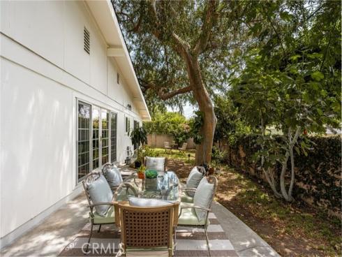 1132 Foothill Boulevard, North Tustin, CA