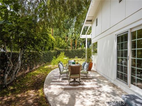 1132 Foothill Boulevard, North Tustin, CA
