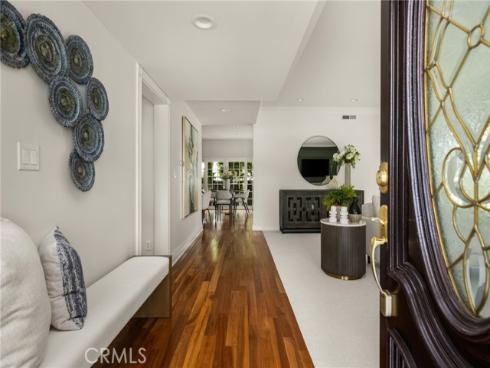 1132 Foothill Boulevard, North Tustin, CA