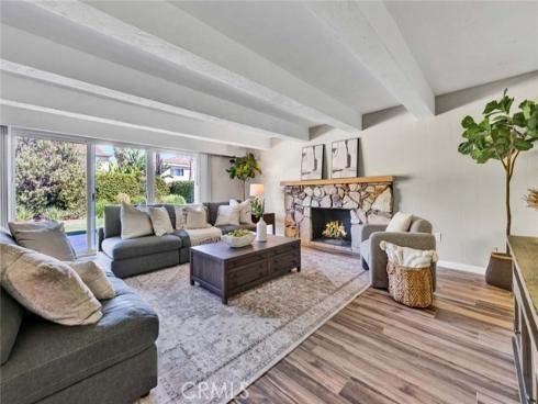 13112 Wheeler Place, North Tustin, CA