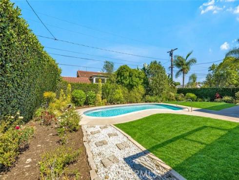 13112 Wheeler Place, North Tustin, CA