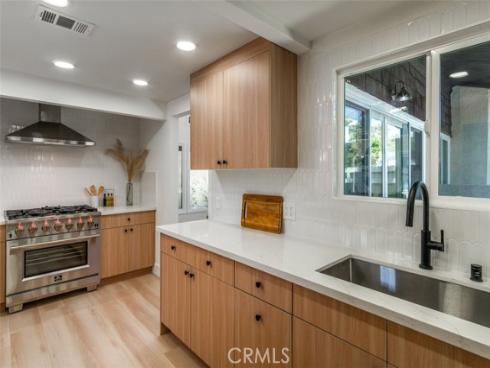 19322 Saylor Terrace, North Tustin, CA