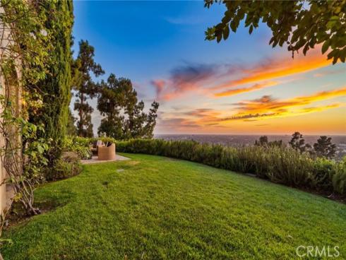 11321 Reservoir Road, North Tustin, CA