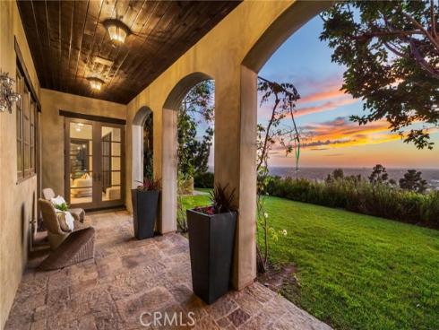11321 Reservoir Road, North Tustin, CA