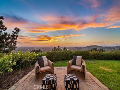 11321 Reservoir Road, North Tustin, CA