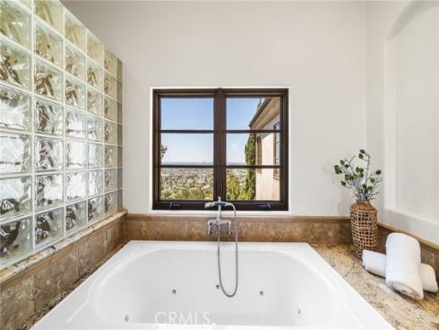 11321 Reservoir Road, North Tustin, CA