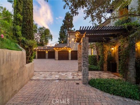 11321 Reservoir Road, North Tustin, CA