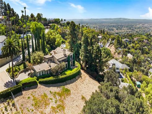 11321 Reservoir Road, North Tustin, CA