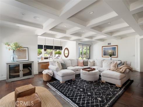 10491 Ridgeway Drive , North Tustin, CA