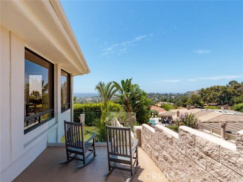 10491 Ridgeway Drive , North Tustin, CA