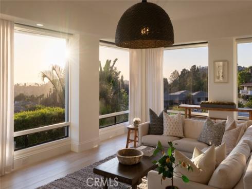 10491 Ridgeway Drive , North Tustin, CA