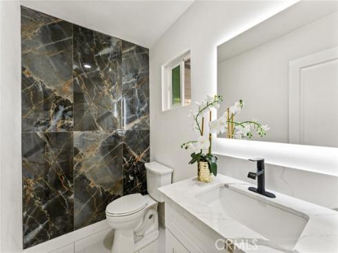 1271 Brittany Cross , North Tustin, CA