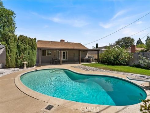 13051 Rosalind Drive, North Tustin, CA