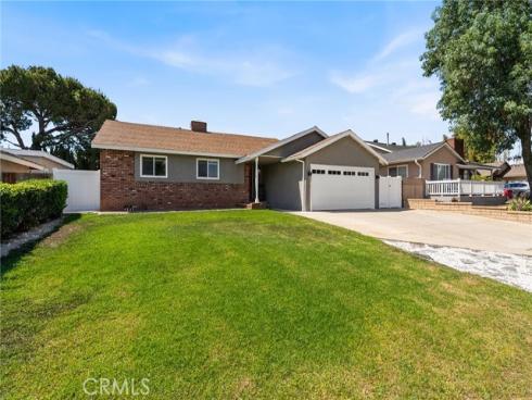 13051 Rosalind Drive, North Tustin, CA