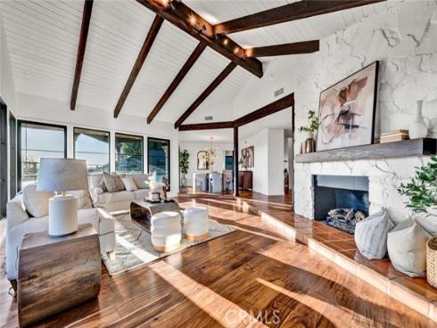 19422 Holiday Lane, North Tustin, CA