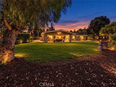 12756 Barrett Lane, North Tustin, CA