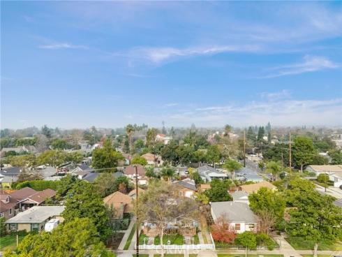 817 E Palmyra Avenue, Orange, CA