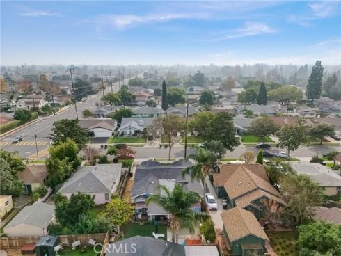 817 E Palmyra Avenue, Orange, CA