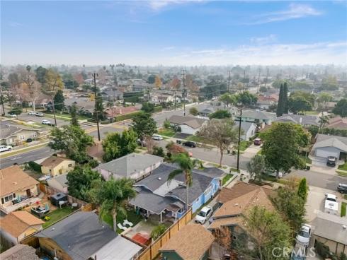 817 E Palmyra Avenue, Orange, CA