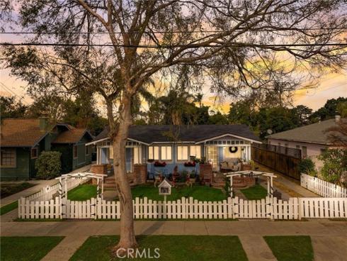 817 E Palmyra   Avenue, Orange, CA