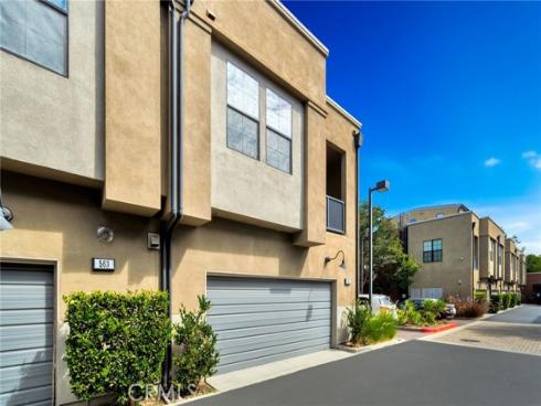 561 W Maple   Avenue, Orange, CA