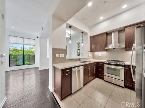 561 W Maple   Avenue, Orange, CA