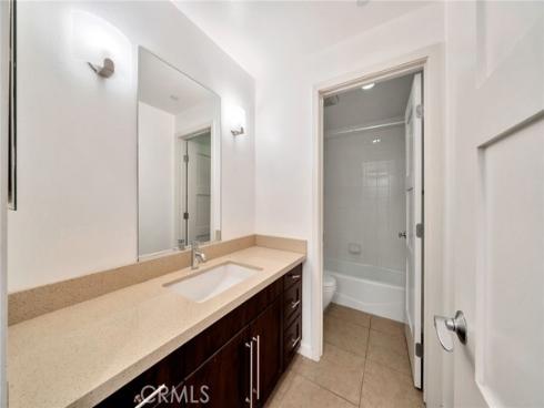 561 W Maple   Avenue, Orange, CA