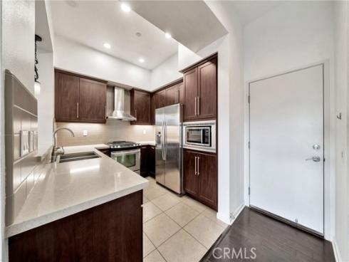 561 W Maple   Avenue, Orange, CA