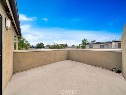 561 W Maple   Avenue, Orange, CA