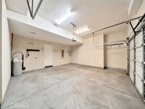 561 W Maple   Avenue, Orange, CA