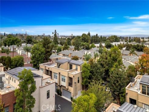 561 W Maple   Avenue, Orange, CA