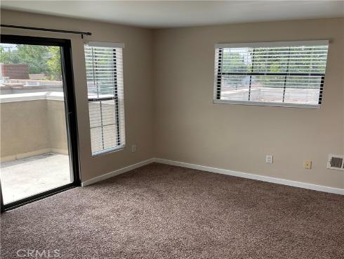 563 W Maple Avenue, Orange, CA