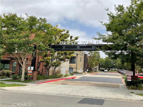 563 W Maple Avenue, Orange, CA