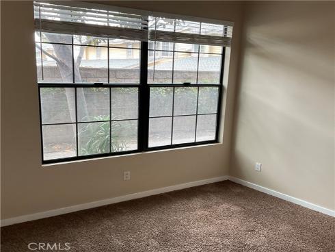 563 W Maple Avenue, Orange, CA