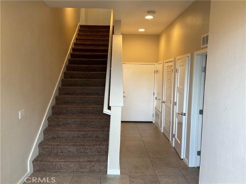 563 W Maple Avenue, Orange, CA