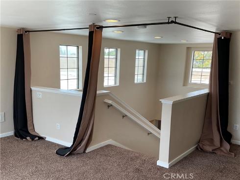 563 W Maple Avenue, Orange, CA