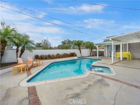 1750 N Lincoln Street, Orange, CA