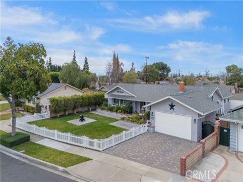 1750 N Lincoln Street, Orange, CA