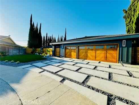 1471 N Navarro Place, Orange, CA
