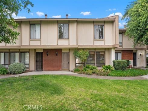 2907 N Cottonwood 4 Street, Orange, CA