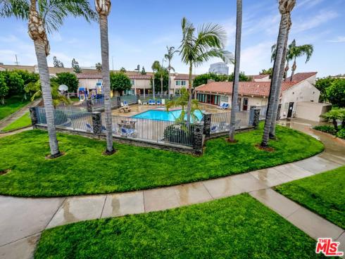 700 W La Veta H7 Avenue, Orange, CA