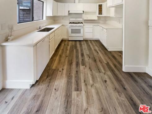 700 W La Veta H7 Avenue, Orange, CA