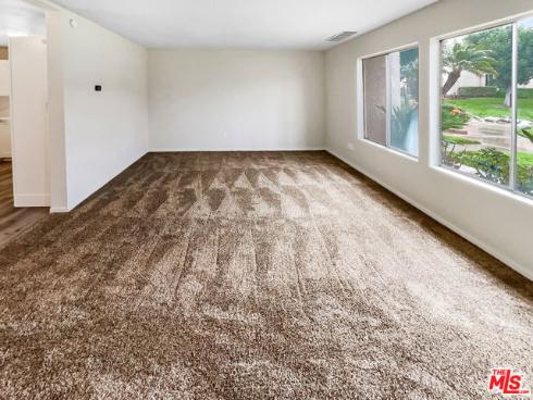 700 W La Veta H7 Avenue, Orange, CA