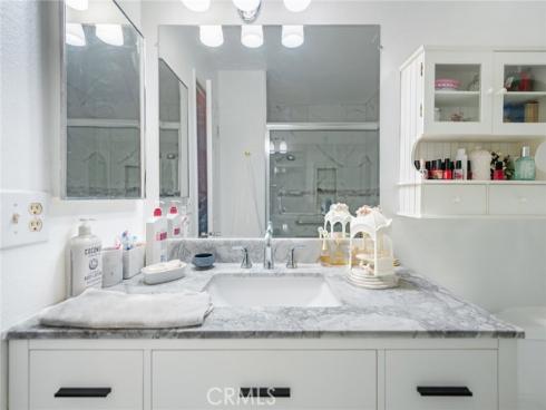 700 W La Veta P15 Avenue, Orange, CA