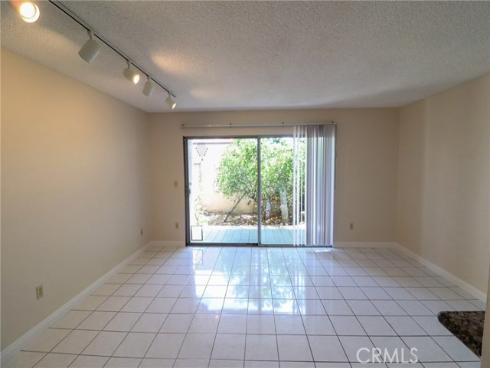 700 W La Veta P15 Avenue, Orange, CA