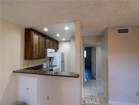 700 W La Veta P15 Avenue, Orange, CA