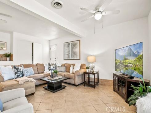 1524 E Riverview Avenue, Orange, CA